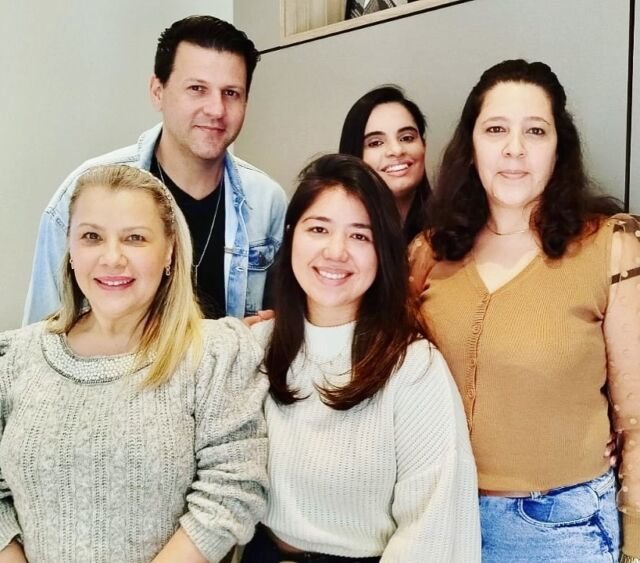 No Instituto Daniela Depolli, temos o orgulho de contar com um time de profissionais dedicados, experientes e apaixonados pelo que fazem. Nossa equipe de psicólogos, psicopedagogos e neuropsicólogo está aqui para apoiar você em cada passo da sua jornada, oferecendo um espaço seguro e acolhedor para que você possa se desenvolver e enfrentar os desafios da vida.

#psicologia #institutodanieladepolli #paicopedagogia #psicoterapiaonline #psicologas